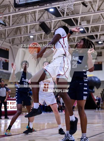 Thumbnail 1 in Bakersfield @ Clovis West photogallery.