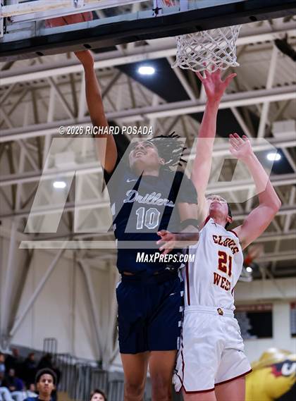 Thumbnail 2 in Bakersfield @ Clovis West photogallery.