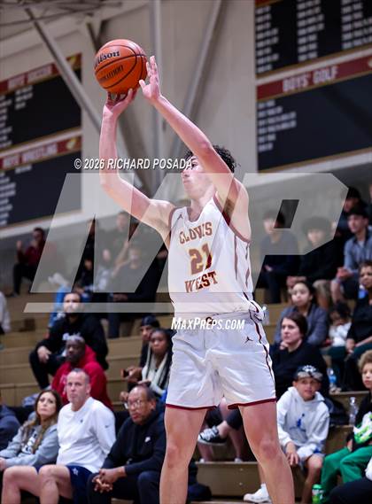 Thumbnail 2 in Bakersfield @ Clovis West photogallery.