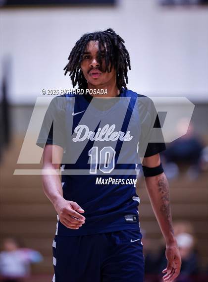 Thumbnail 1 in Bakersfield @ Clovis West photogallery.