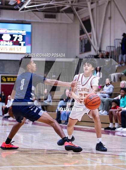 Thumbnail 2 in Bakersfield @ Clovis West photogallery.