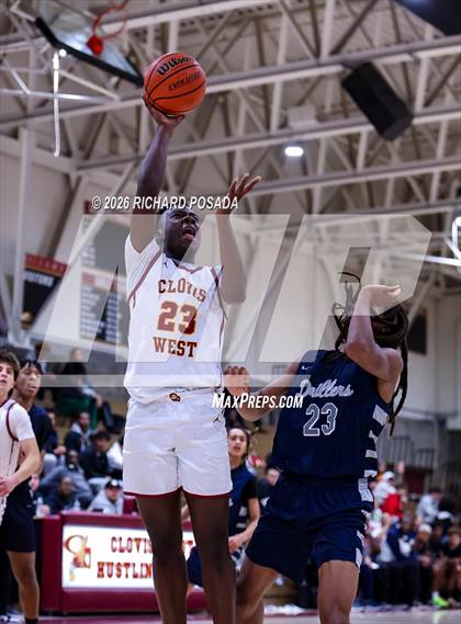 Thumbnail 2 in Bakersfield @ Clovis West photogallery.