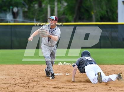 Thumbnail 3 in Shiloh Christian vs. Morrilton (AAA 4A Regional Playoff) photogallery.