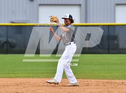 Thumbnail 3 in Shiloh Christian vs. Morrilton (AAA 4A Regional Playoff) photogallery.
