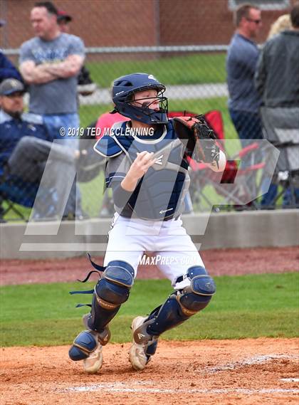 Thumbnail 3 in Shiloh Christian vs. Morrilton (AAA 4A Regional Playoff) photogallery.