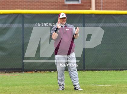 Thumbnail 3 in Shiloh Christian vs. Morrilton (AAA 4A Regional Playoff) photogallery.