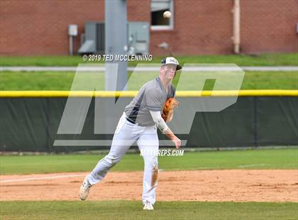 Thumbnail 3 in Shiloh Christian vs. Morrilton (AAA 4A Regional Playoff) photogallery.