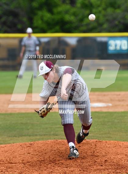 Thumbnail 3 in Shiloh Christian vs. Morrilton (AAA 4A Regional Playoff) photogallery.