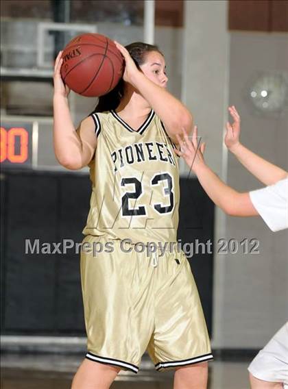 Thumbnail 2 in Pioneer @ Natomas photogallery.