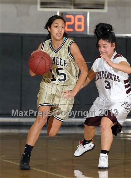 Thumbnail 1 in Pioneer @ Natomas photogallery.