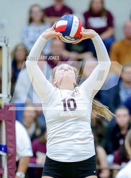 Thumbnail 2 in St. Francis vs Whitney (CIF NorCal D2 Playoff) photogallery.