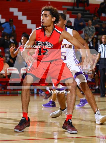Thumbnail 1 in Lynwood vs. Westchester (Pacific Shores Tournament) photogallery.
