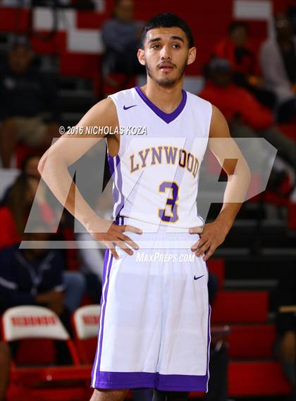 Thumbnail 1 in Lynwood vs. Westchester (Pacific Shores Tournament) photogallery.