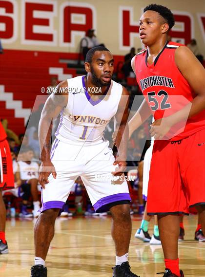 Thumbnail 1 in Lynwood vs. Westchester (Pacific Shores Tournament) photogallery.