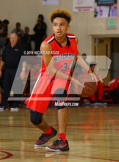 Thumbnail 2 in Lynwood vs. Westchester (Pacific Shores Tournament) photogallery.