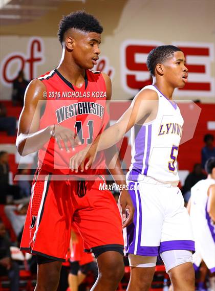 Thumbnail 2 in Lynwood vs. Westchester (Pacific Shores Tournament) photogallery.