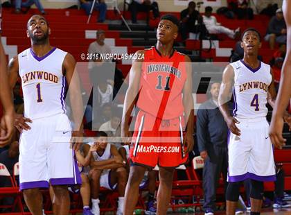 Thumbnail 2 in Lynwood vs. Westchester (Pacific Shores Tournament) photogallery.