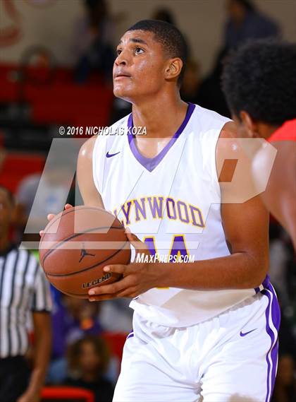 Thumbnail 3 in Lynwood vs. Westchester (Pacific Shores Tournament) photogallery.