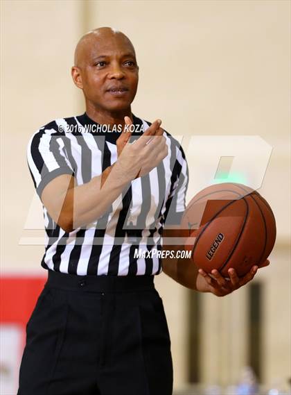 Thumbnail 3 in Lynwood vs. Westchester (Pacific Shores Tournament) photogallery.
