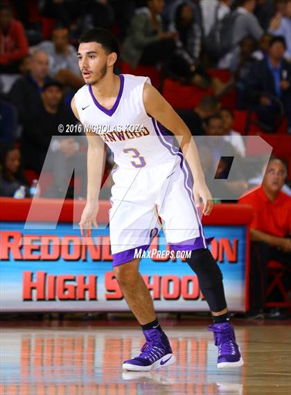Thumbnail 1 in Lynwood vs. Westchester (Pacific Shores Tournament) photogallery.