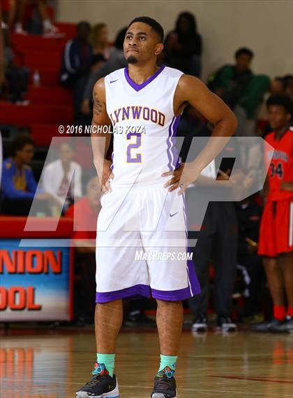 Thumbnail 1 in Lynwood vs. Westchester (Pacific Shores Tournament) photogallery.