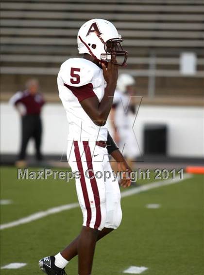 Thumbnail 1 in Atlanta vs. Gilmer photogallery.
