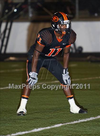 Thumbnail 1 in Atlanta vs. Gilmer photogallery.