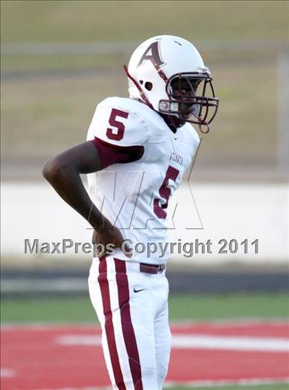 Thumbnail 1 in Atlanta vs. Gilmer photogallery.
