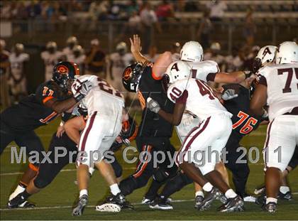 Thumbnail 1 in Atlanta vs. Gilmer photogallery.