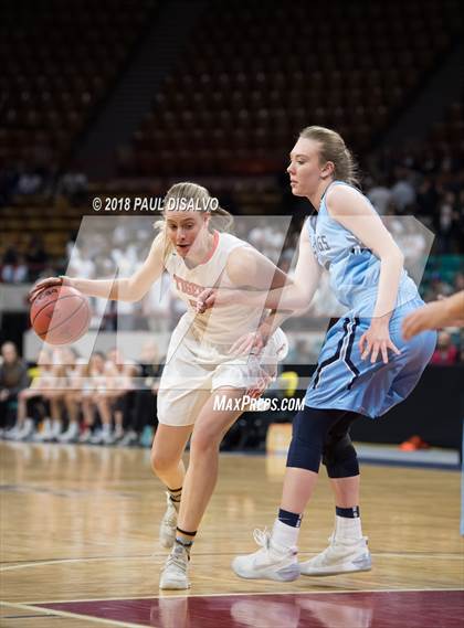 Thumbnail 1 in Ralston Valley vs. Lakewood (CHSAA 5A Great 8) photogallery.