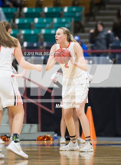 Thumbnail 3 in Ralston Valley vs. Lakewood (CHSAA 5A Great 8) photogallery.