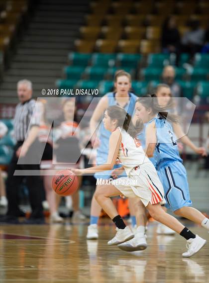 Thumbnail 2 in Ralston Valley vs. Lakewood (CHSAA 5A Great 8) photogallery.