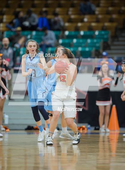 Thumbnail 3 in Ralston Valley vs. Lakewood (CHSAA 5A Great 8) photogallery.