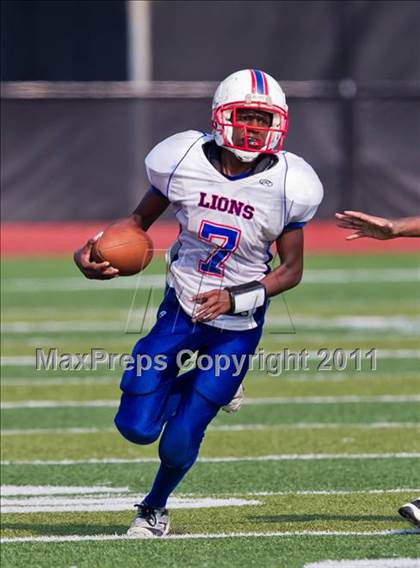 Thumbnail 3 in Sunnybrook Christian vs. Brazosport Christian (Living Stones Kick Off Classic) photogallery.