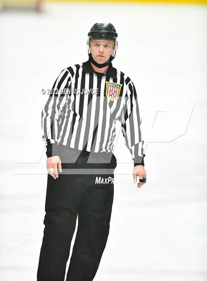 Thumbnail 1 in Victor vs. McQuaid Jesuit (NYSPHSAA Section V Class A Semifinal) photogallery.