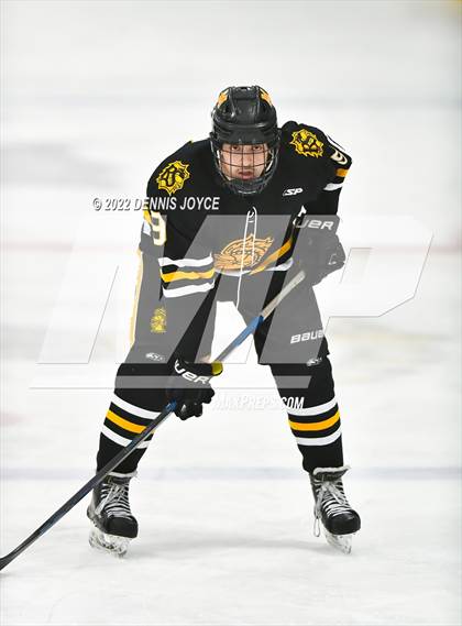 Thumbnail 3 in Victor vs. McQuaid Jesuit (NYSPHSAA Section V Class A Semifinal) photogallery.