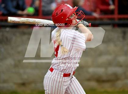 Thumbnail 3 in Gravette @ Farmington photogallery.