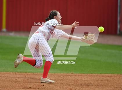 Thumbnail 1 in Gravette @ Farmington photogallery.