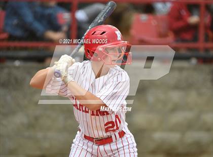 Thumbnail 3 in Gravette @ Farmington photogallery.