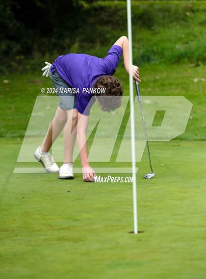 Thumbnail 2 in Christian Brothers Academy Vs Chittenango photogallery.