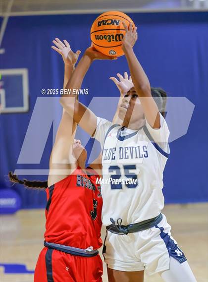 Thumbnail 1 in Bishop Kenny vs. Marietta (She Got Game Classic) photogallery.