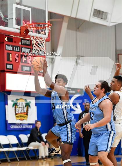 Thumbnail 2 in Berkeley Prep vs Southwest Florida Christian (Sunbash Tournament) photogallery.