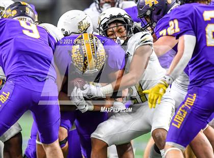 Thumbnail 1 in South Oak Cliff vs. Liberty Hill (UIL 5A D2 Final) photogallery.