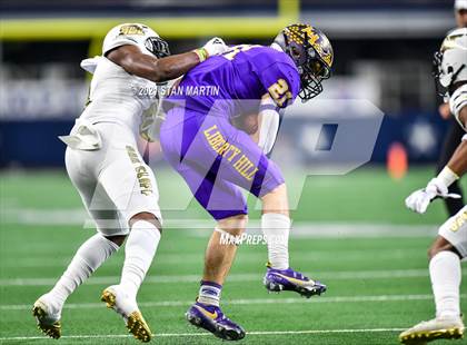 Thumbnail 2 in South Oak Cliff vs. Liberty Hill (UIL 5A D2 Final) photogallery.