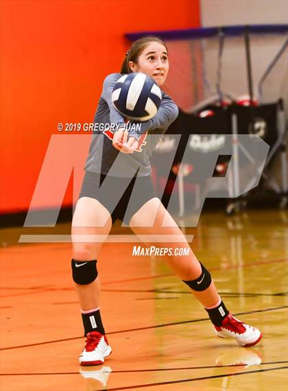 Thumbnail 2 in Ursuline Academy @ McGehee photogallery.
