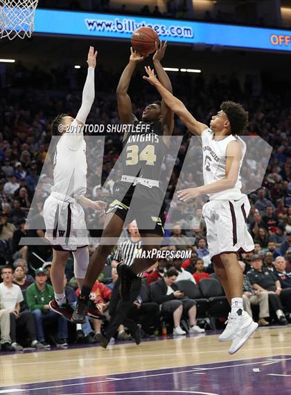Thumbnail 3 in Bishop Montgomery vs. Woodcreek (CIF State Open Division Final) photogallery.