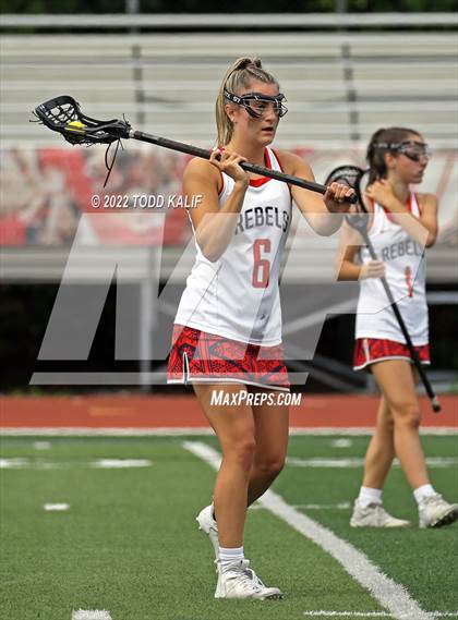 Thumbnail 3 in Lauralton Hall vs. New Fairfield (CIAC Class S Final) photogallery.