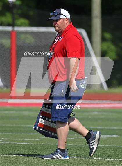 Thumbnail 3 in Lauralton Hall vs. New Fairfield (CIAC Class S Final) photogallery.