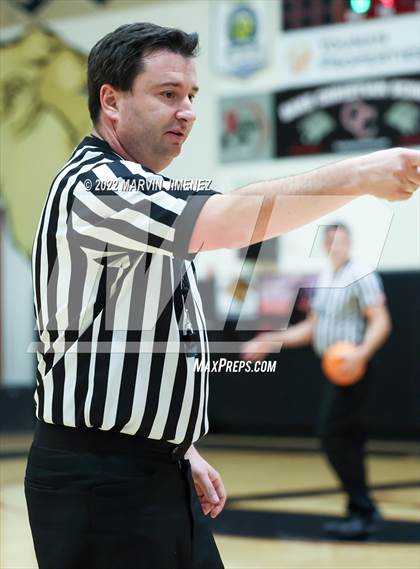 Thumbnail 3 in Calabasas @ Oaks Christian photogallery.