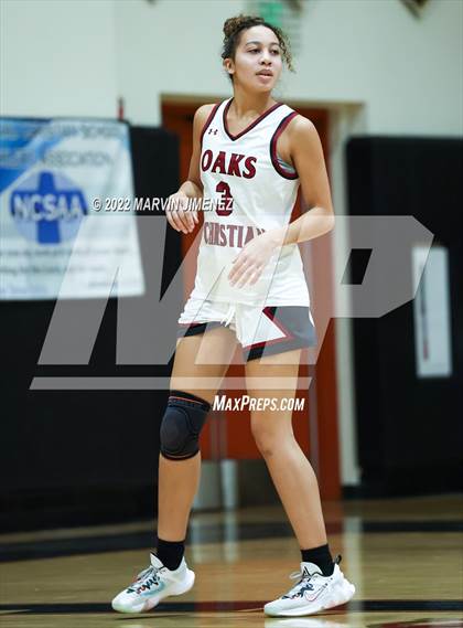Thumbnail 3 in Calabasas @ Oaks Christian photogallery.